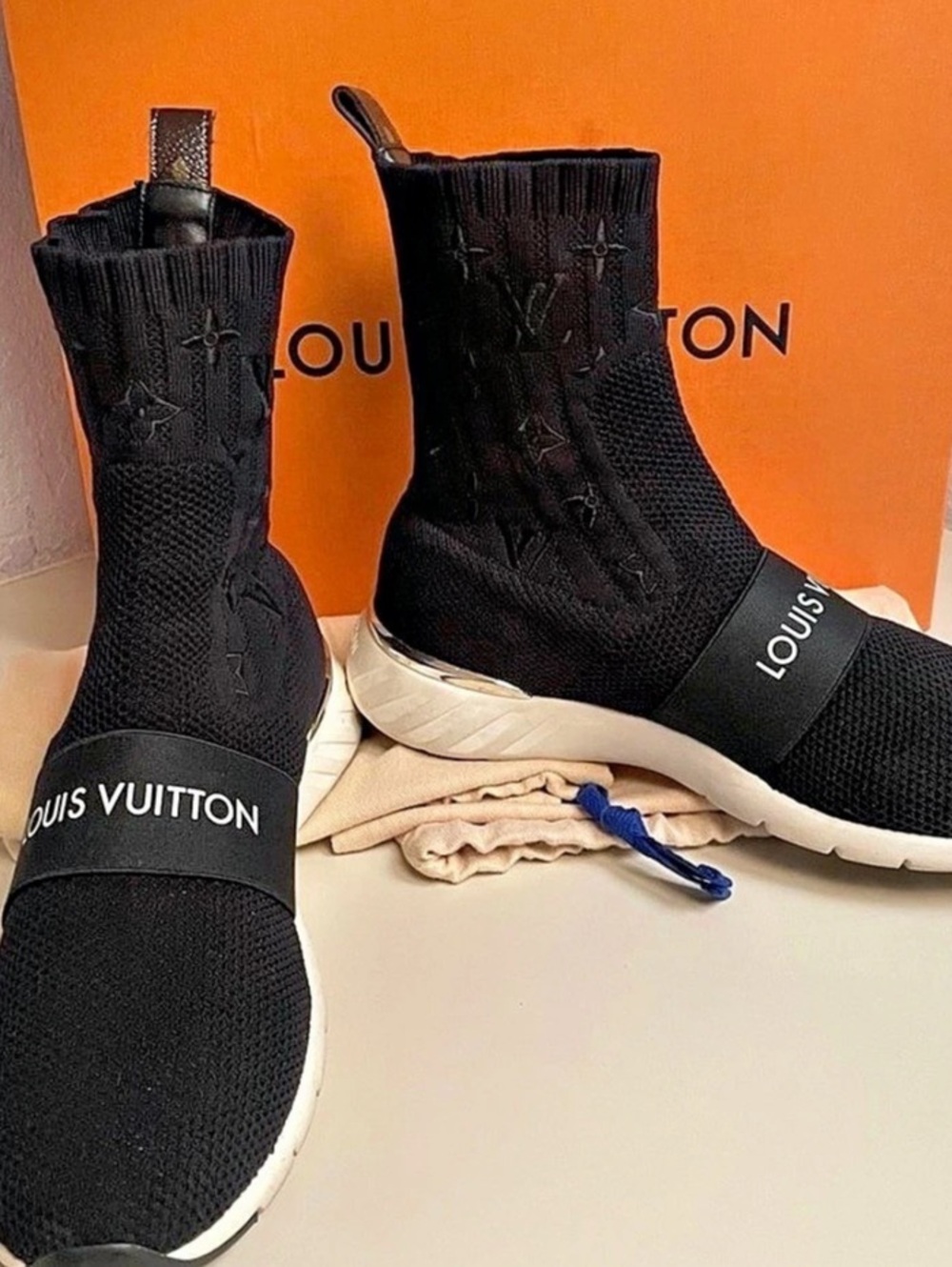 Louis Vuitton LV Archlight Sneaker Boot Black & White Sneakers